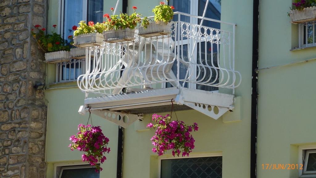 Family Hotel Magnolia Balçık Dış mekan fotoğraf