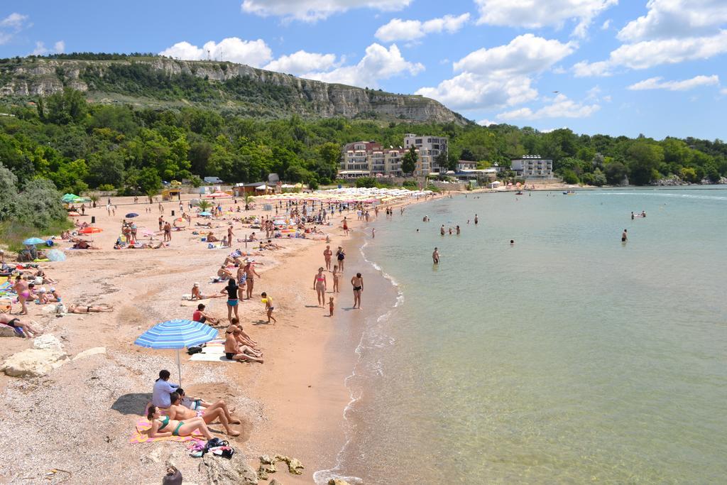 Family Hotel Magnolia Balçık Oda fotoğraf