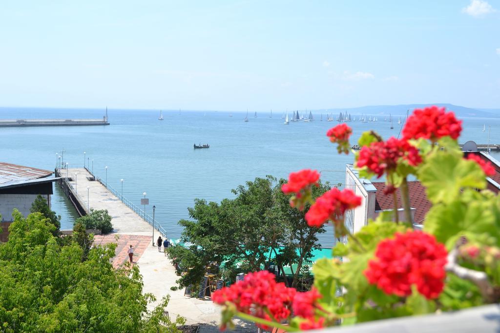 Family Hotel Magnolia Balçık Dış mekan fotoğraf