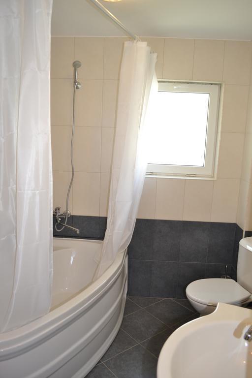 Family Hotel Magnolia Balçık Oda fotoğraf