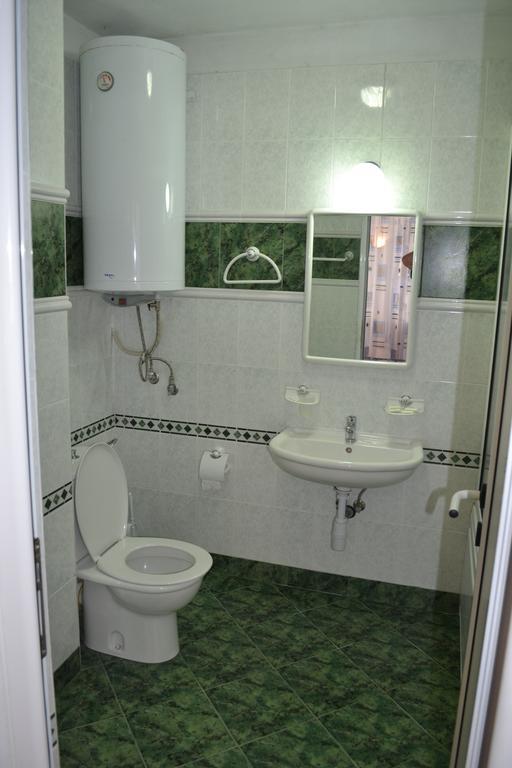 Family Hotel Magnolia Balçık Oda fotoğraf