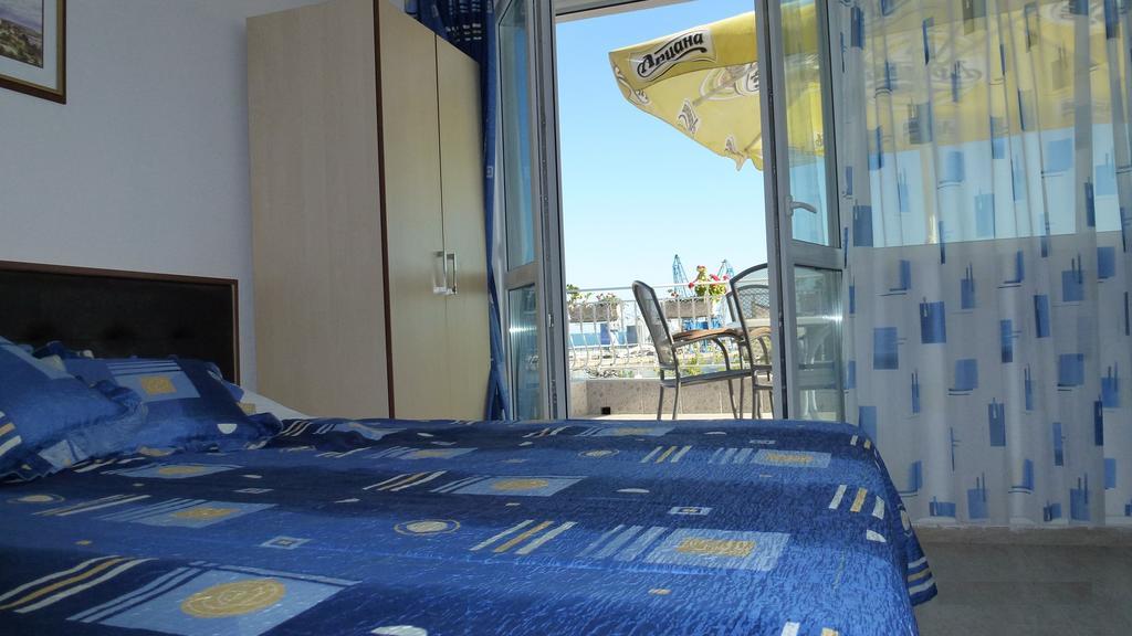 Family Hotel Magnolia Balçık Oda fotoğraf